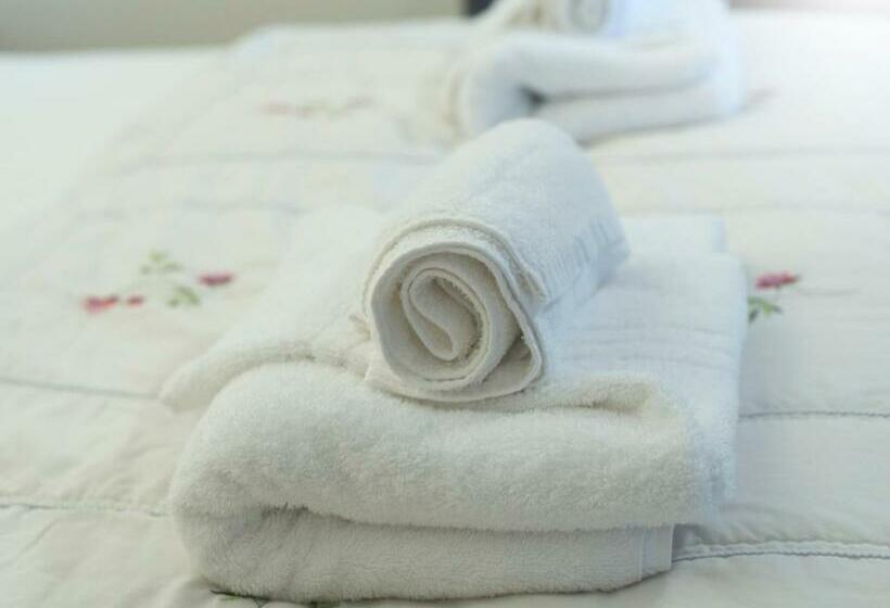 חדר סטנדרט, Trewern Arms