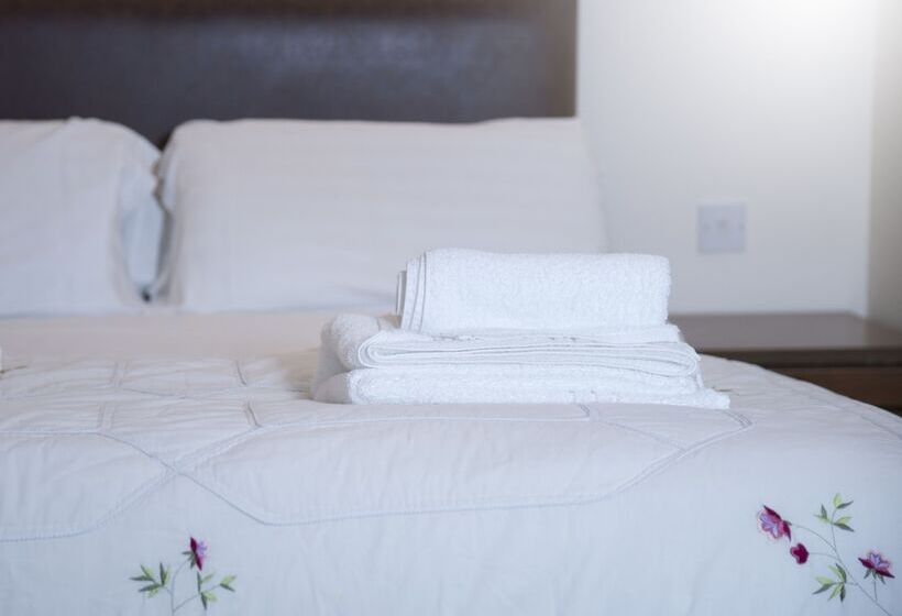 수피리어 룸, Trewern Arms