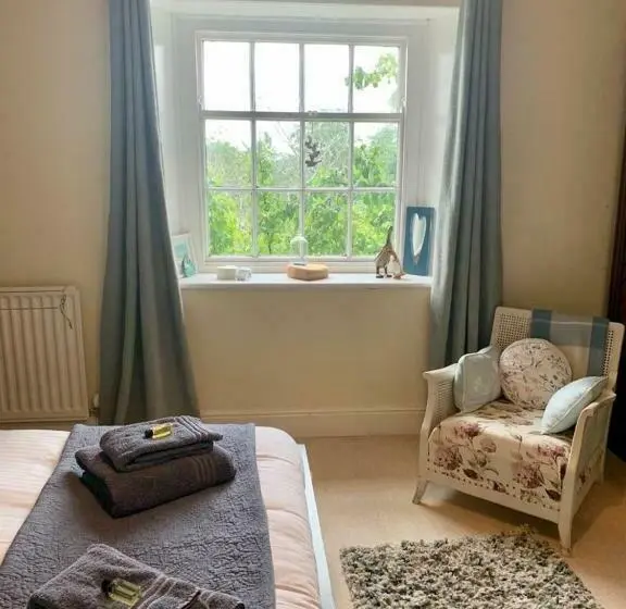スタンダードルーム, Low Gingerfield Farm B&b