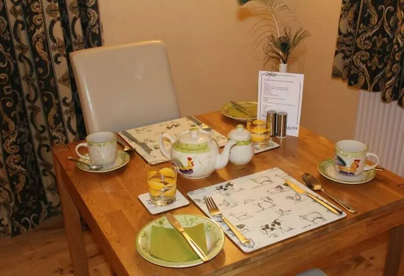 ガーデンビュースタンダードルーム, Shandon Farmhouse Bed And Breakfast