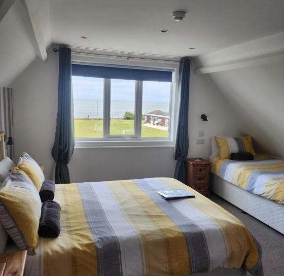 Triple Room Sea View, South Beach B & B