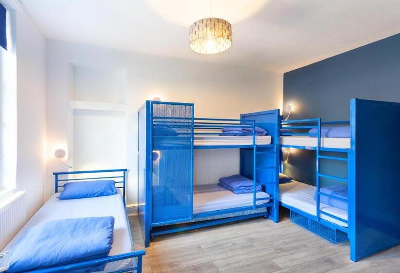 تختخواب در اتاق مشترک, Ocean Backpackers Self Catering Hostel