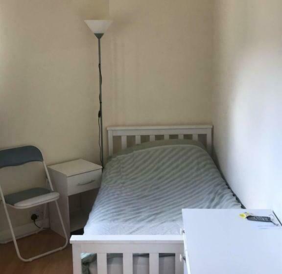 Номер Базовый Одноместный Совместный Санузел, The Mission Bunkhouse