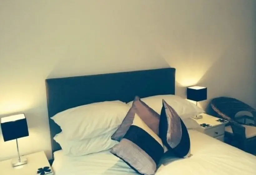 Deluxe-huone, 2 The Rocklands