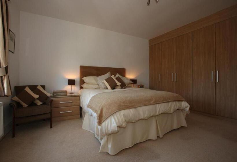 Люкс, 2 The Rocklands