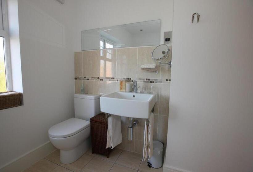 Номер Стандарт, 2 The Rocklands