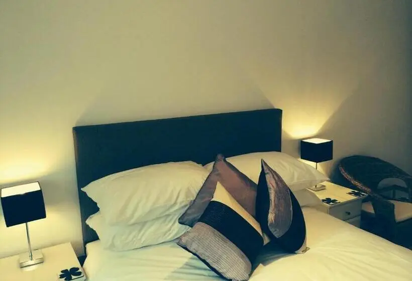 Deluxe-huone, 2 The Rocklands