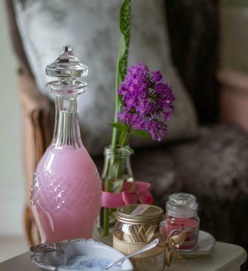 سوییت جونیور, Cherry Orchard Farm