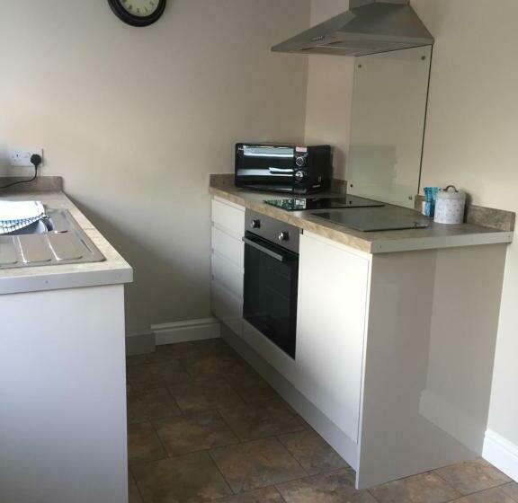 בקתת חדר, Linden Tree Holiday Apartments