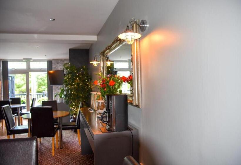 Family Room, Maryland