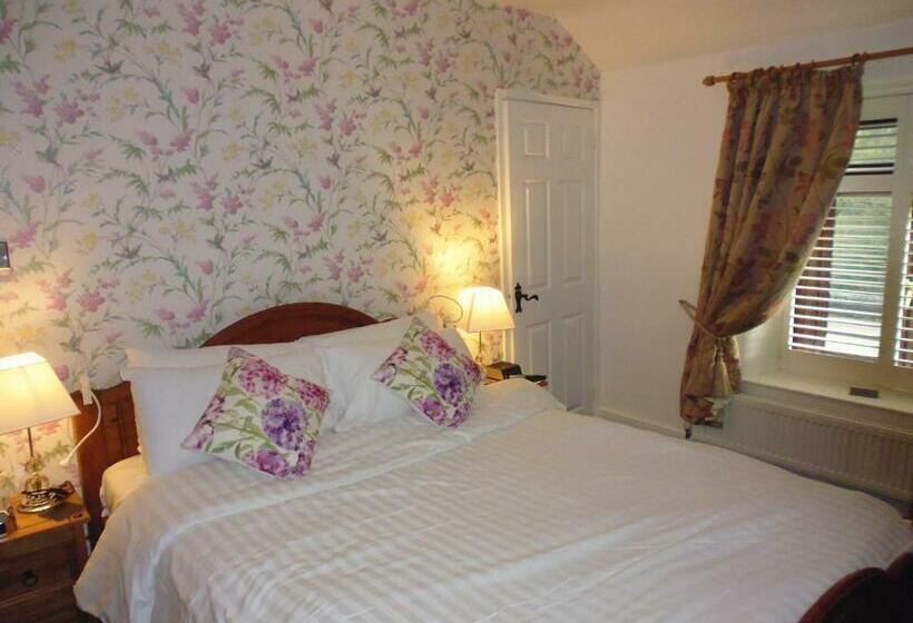 Стандартный Номер Кровать Кинг, The Cables