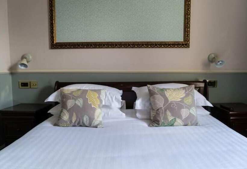 غرفة سوبيريور, The Royal Oak Ripon