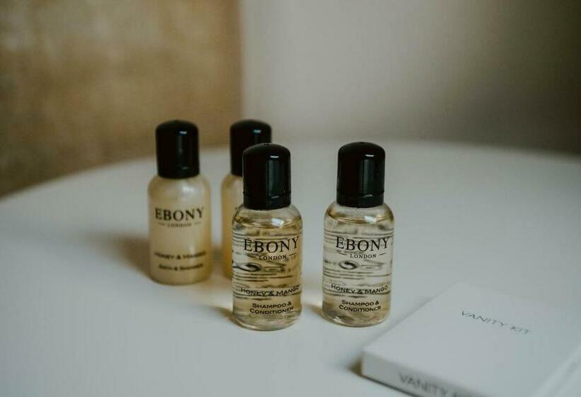 اتاق استاندارد, Toghill House Farm