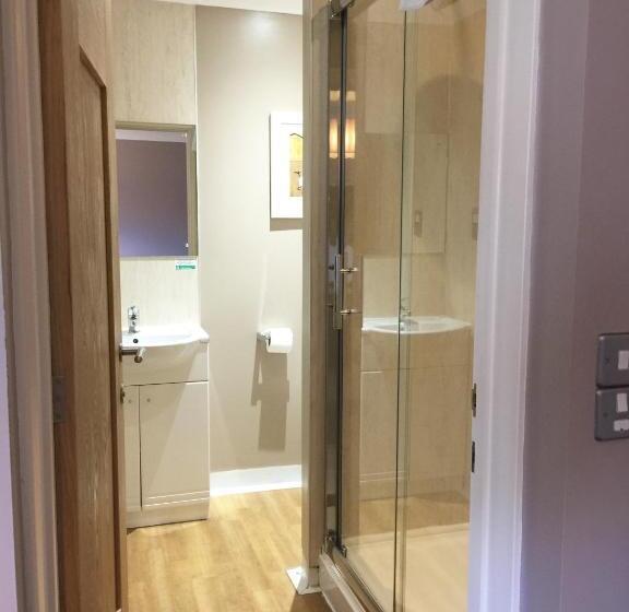 スーペリアシングルルーム, Breckland Lodge