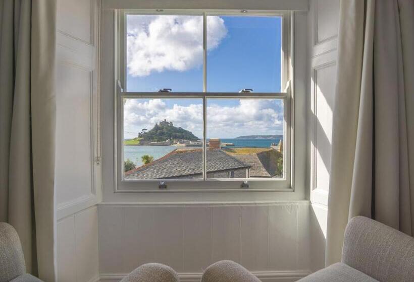 两卧家庭套房, Marazion