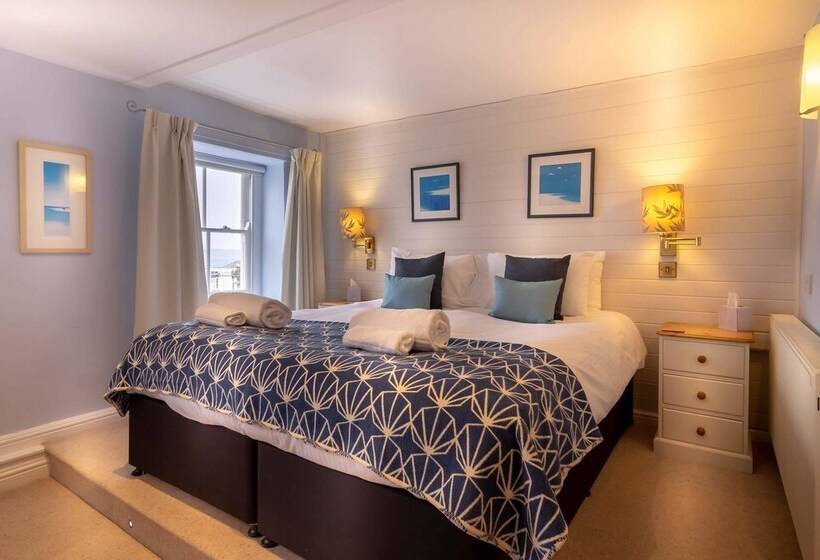 带海景的标准房, Marazion