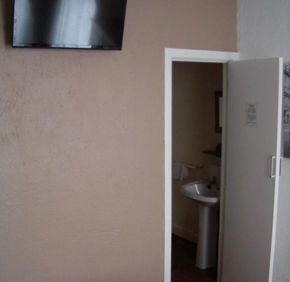 スタンダードルーム, Royale