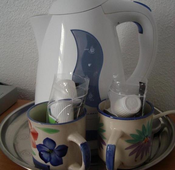 ベーシックルーム, Royale