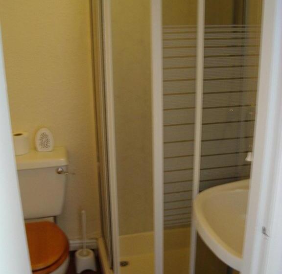 ベーシックルーム, Royale