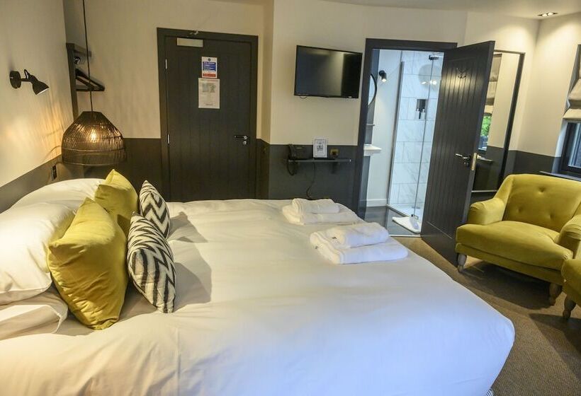 סוויטה דלוקס, The Boat Inn