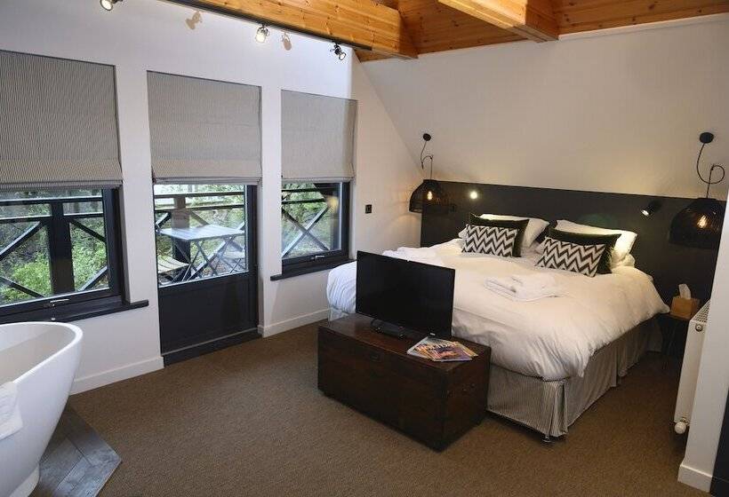 デラックススイート, The Boat Inn