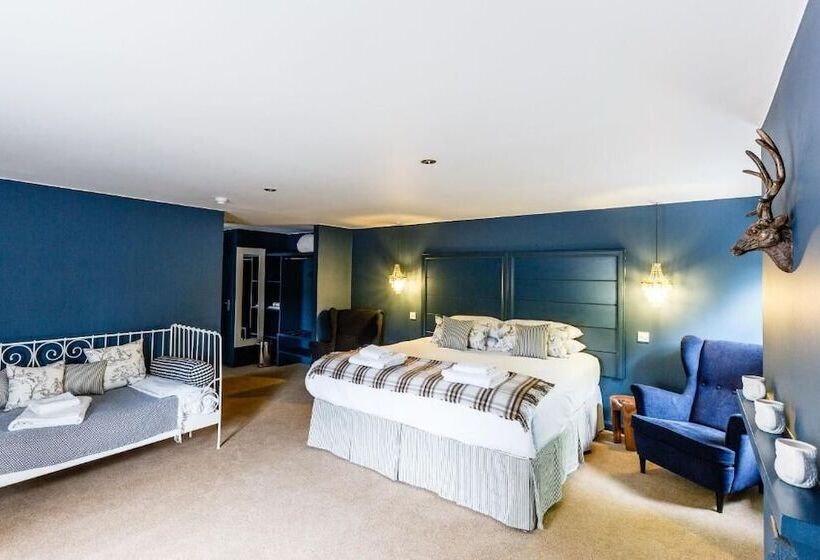 デラックストリプルルーム, The Boat Inn