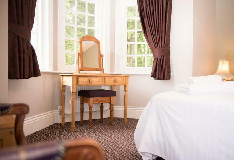 Номер Deluxe, The Burley Inn