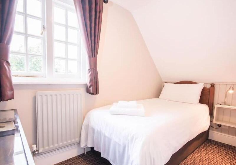 Номер Стандарт Индивидуальный, The Burley Inn