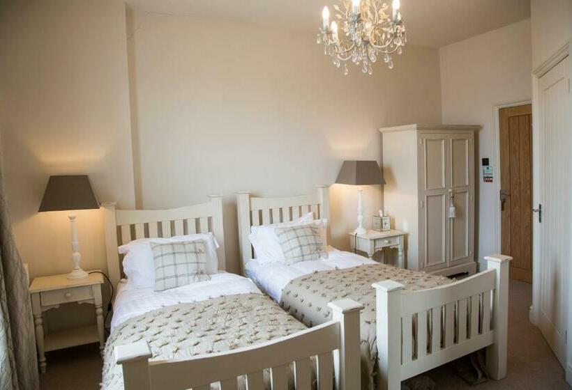 חדר סטנדרט, The Salwey Arms