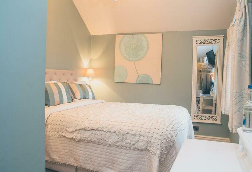 חדר סטנדרט, The Salwey Arms