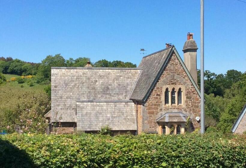 スタンダードルーム, The Great Grubb