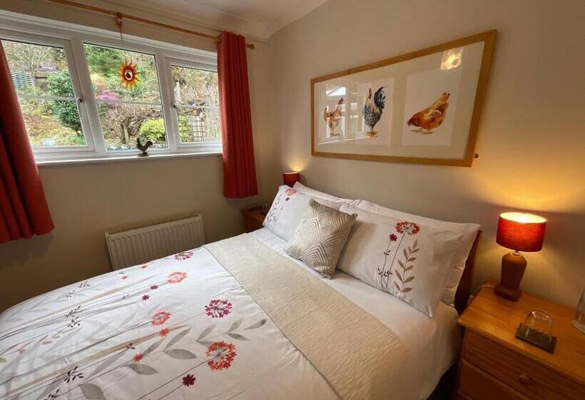 ベーシックルーム, The Great Grubb