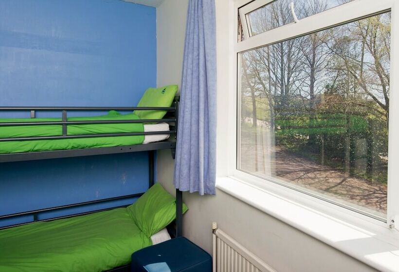 공용 욕실 구비 공동 객실 내의 침대, Yha Truleigh Hill