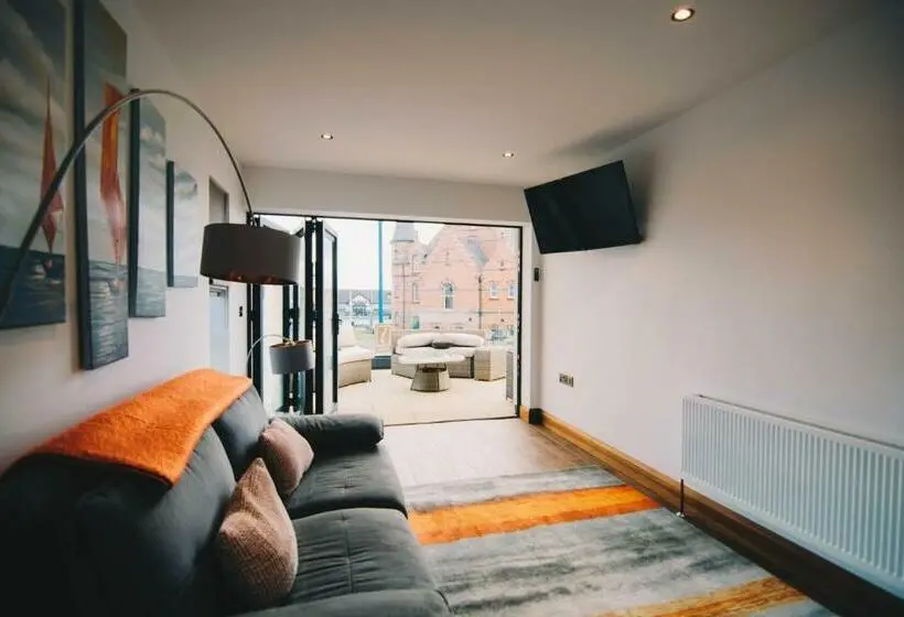 バルコニー付きジュニアスイート, Antrim House Guest Rooms & Suites