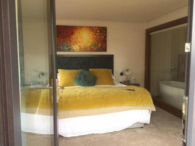 Люкс Повышенной Комфортности, Antrim House Guest Rooms & Suites