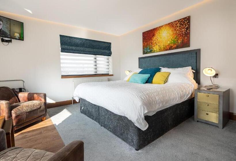 Люкс Повышенной Комфортности, Antrim House Guest Rooms & Suites