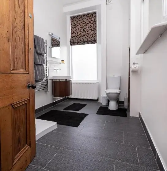 1ベッドルームハウス, Antrim House Guest Rooms & Suites