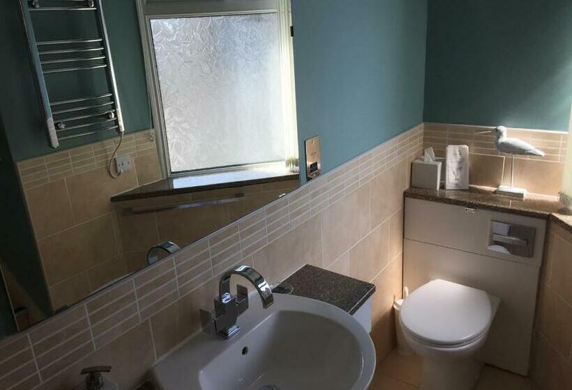 Номер Стандарт Вид на Море, Lawrenny Lodge