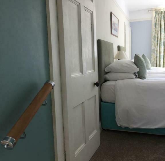 Номер Стандарт Вид на Море, Lawrenny Lodge