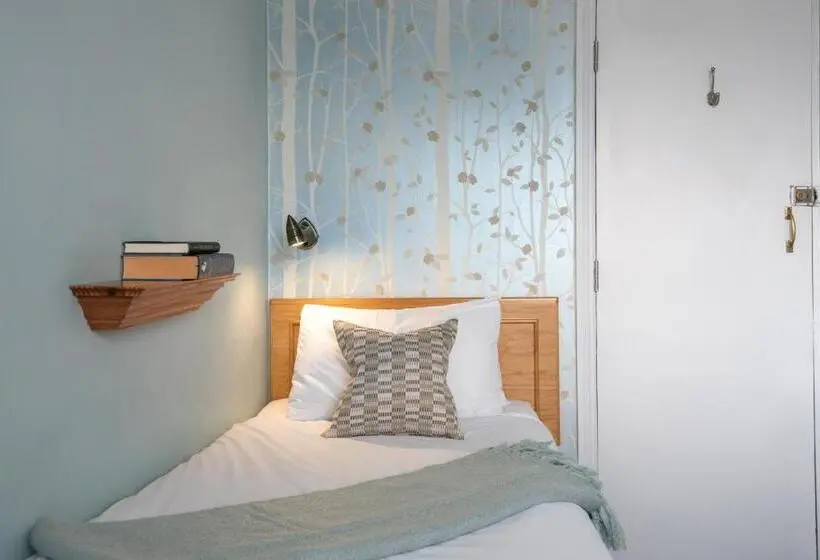 Economy Yhden Hengen Huone, The Abbey Town House   Cheltenham