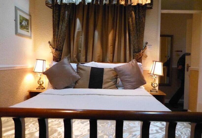 غرفة قياسية, The Cumberland