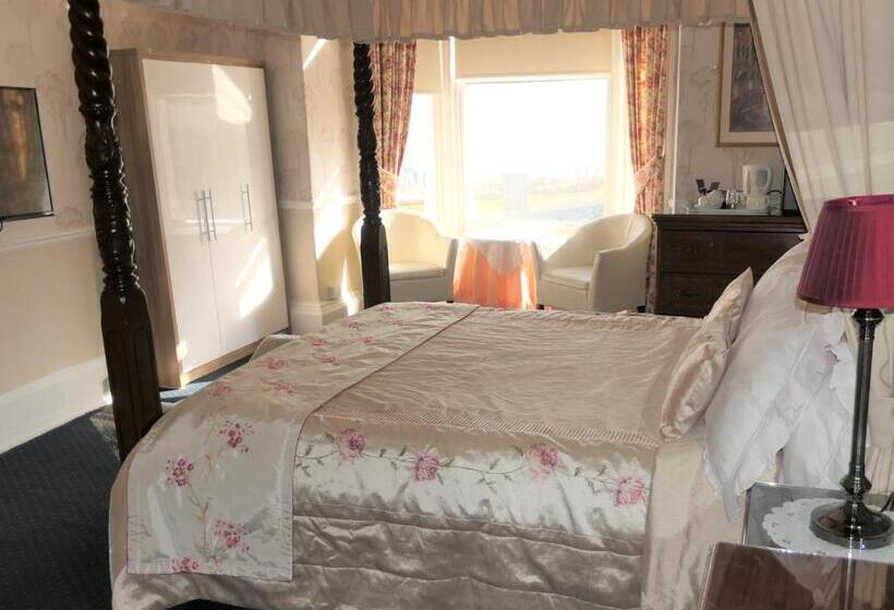 غرفة قياسية سرير كينج, The Cumberland