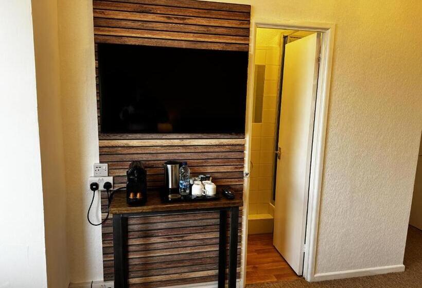 标准间, Watermead House