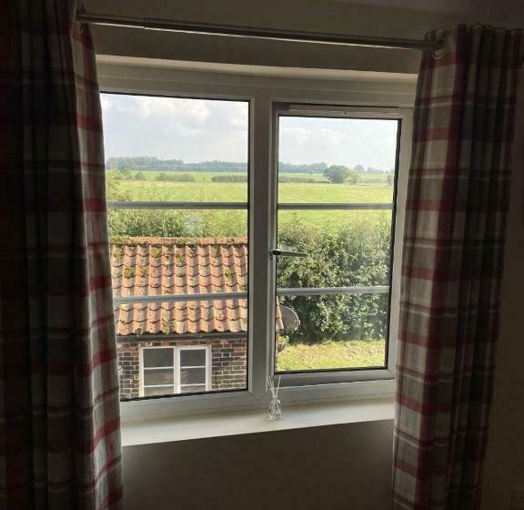 Номер Стандарт, Yaxham Mill