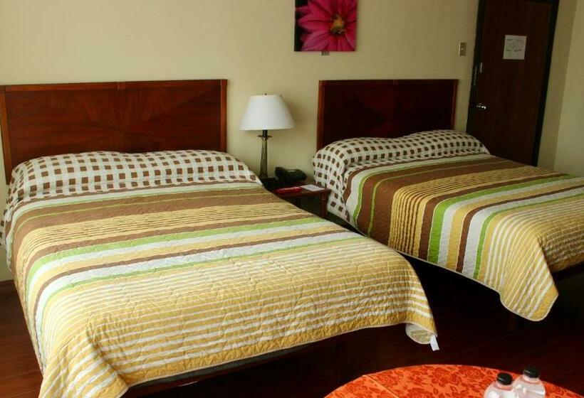 スタンダードルーム, 6 De Diciembre