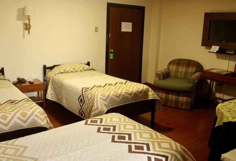 トリプルクラシックルーム, 6 De Diciembre