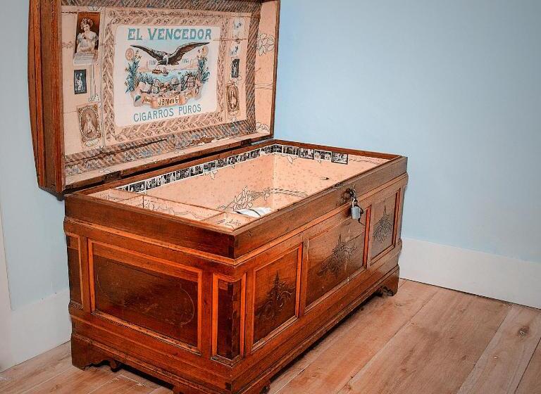 デラックスルーム, Casa 1881