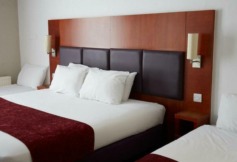 ファミリールーム, Crossroads By Chef & Brewer Collection