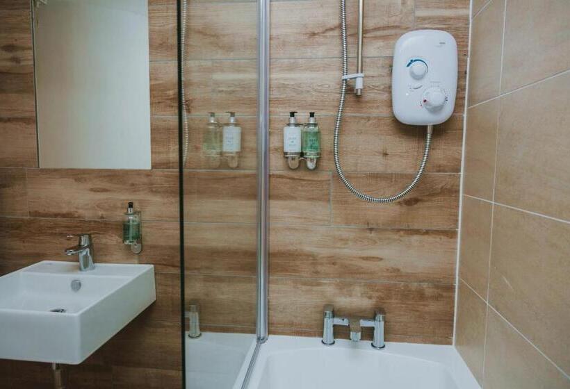 2间卧室的房子, Forbes Of Kingennie