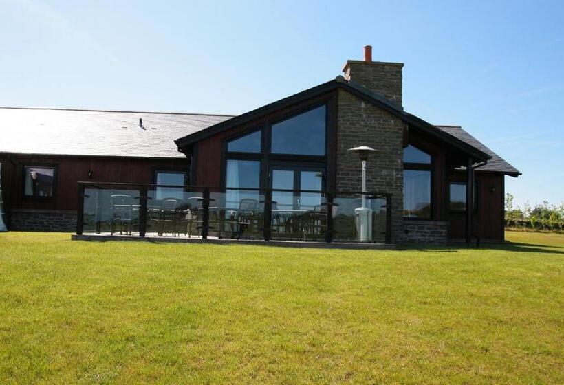 带5个卧室的公寓, Forbes Of Kingennie